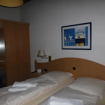 Ferienhaus Eifelurlaub Am See Hébergement de vacances