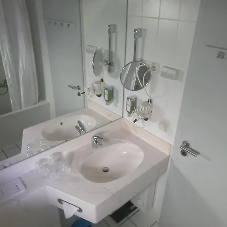 Prázdninový dům Ferienhaus Eifelurlaub Am See Biersdorf